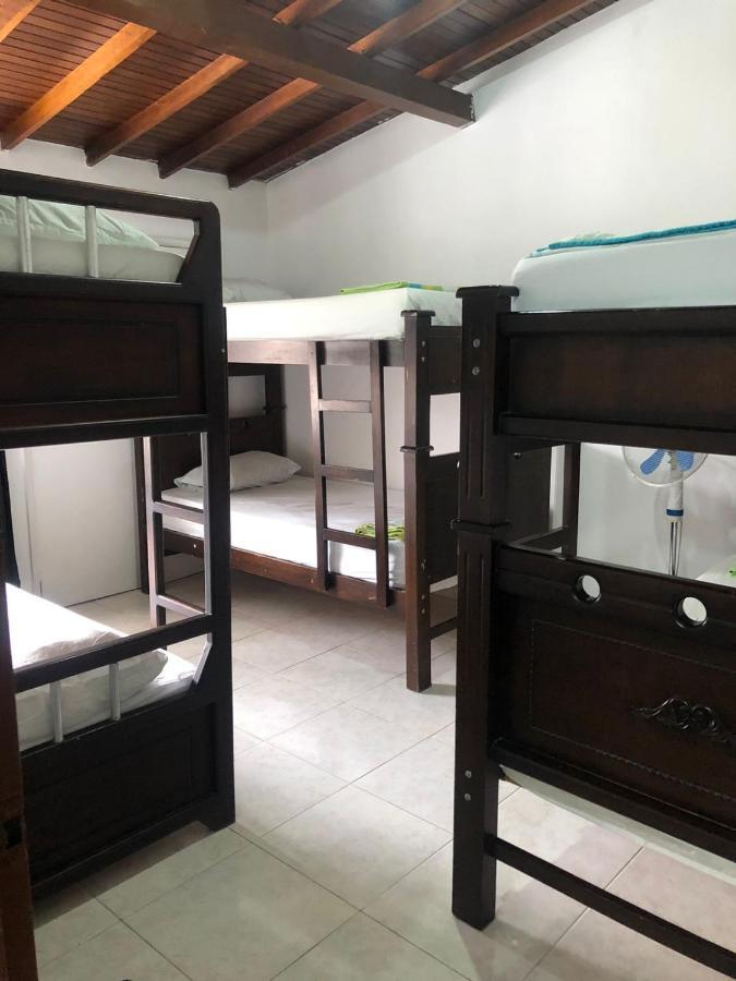 New Memphis Hostal Medellin Exterior photo