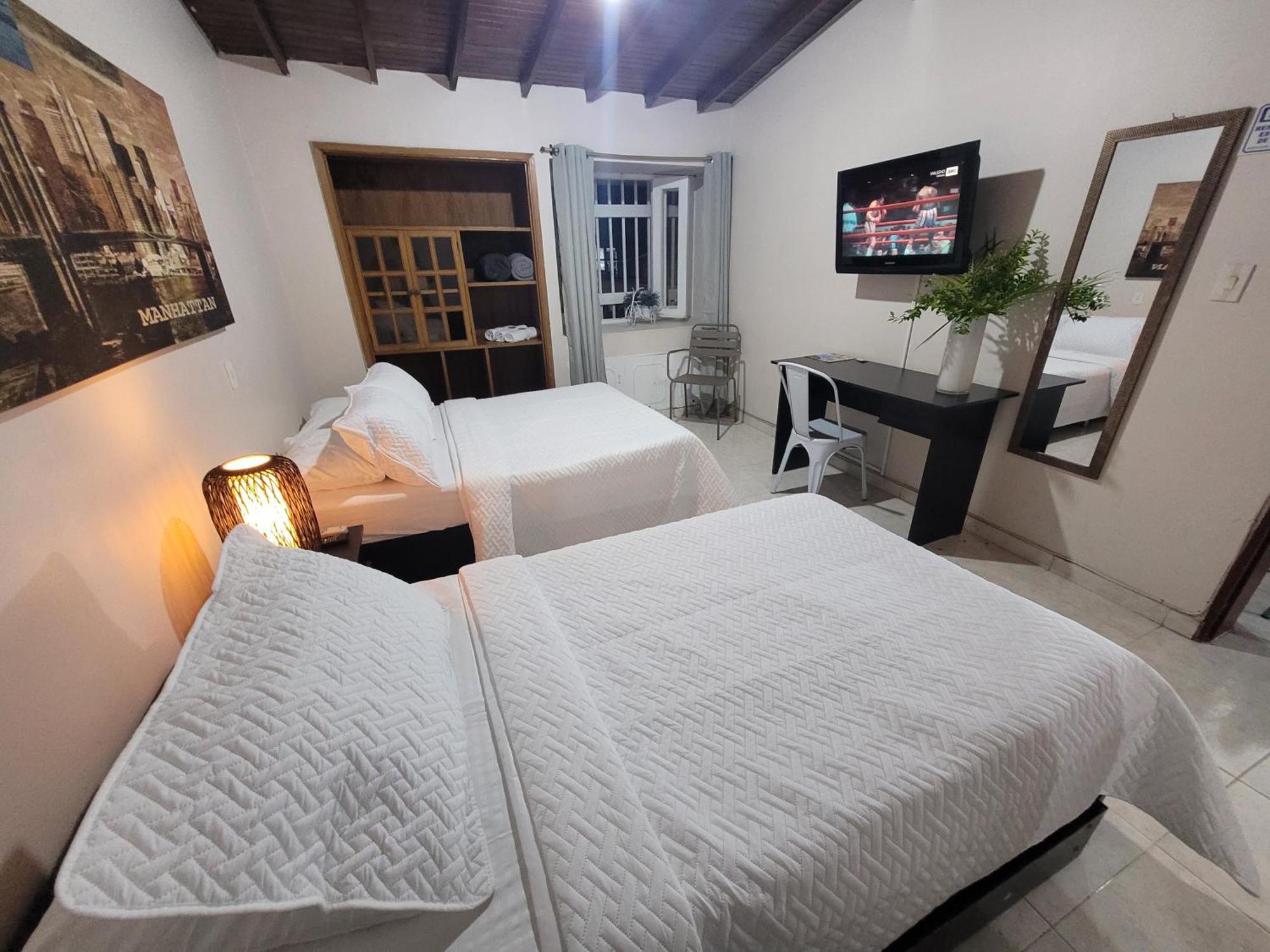 New Memphis Hostal Medellin Exterior photo